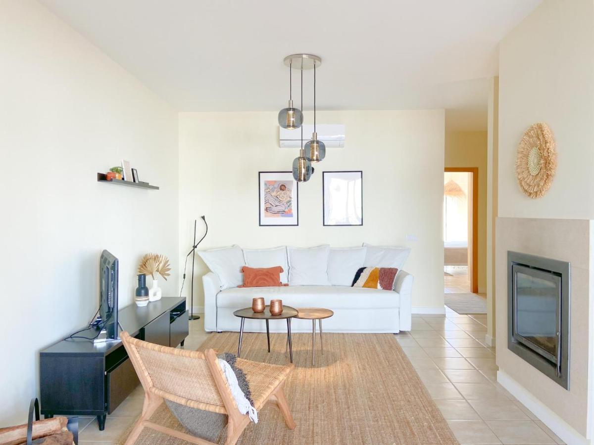 Апартаменты Cozy Retreat For Couples In Burgau #1937 Экстерьер фото