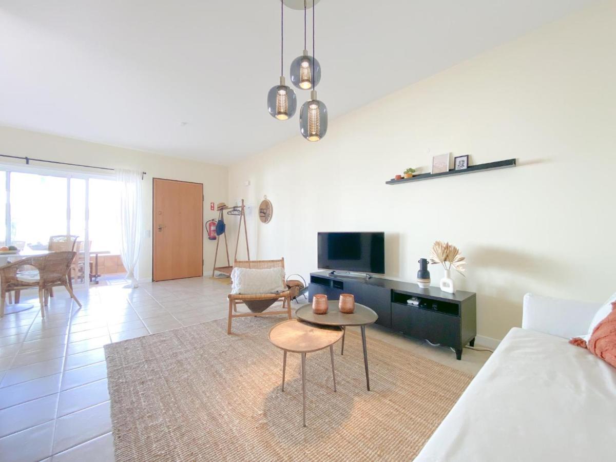Апартаменты Cozy Retreat For Couples In Burgau #1937 Экстерьер фото